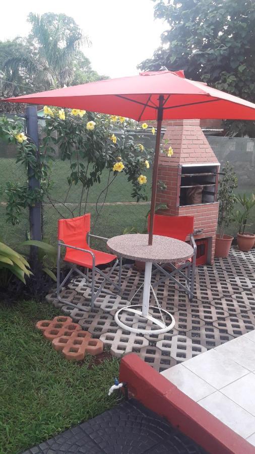 Villa En Familia à Puerto Iguazú Extérieur photo